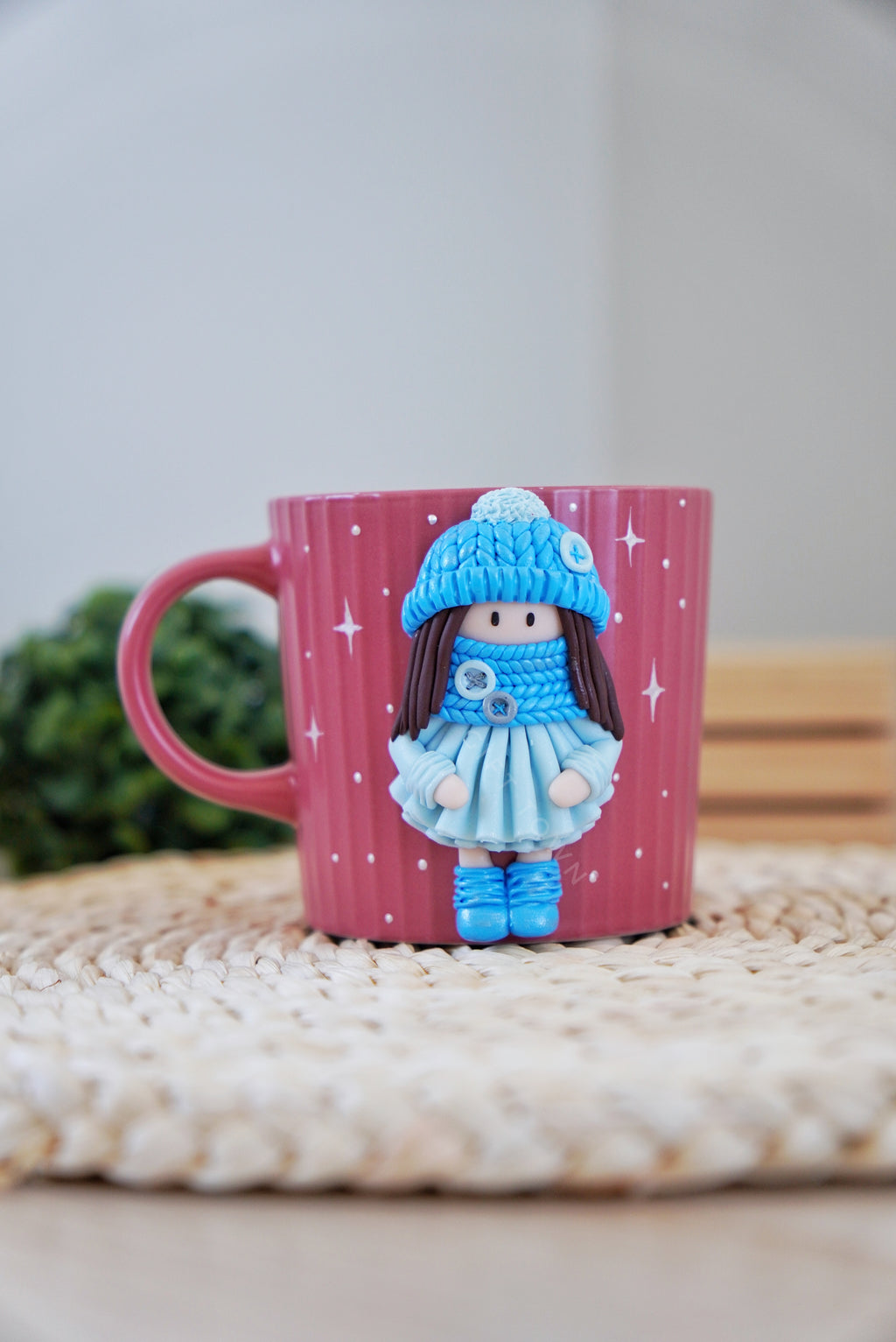 Mug Doll