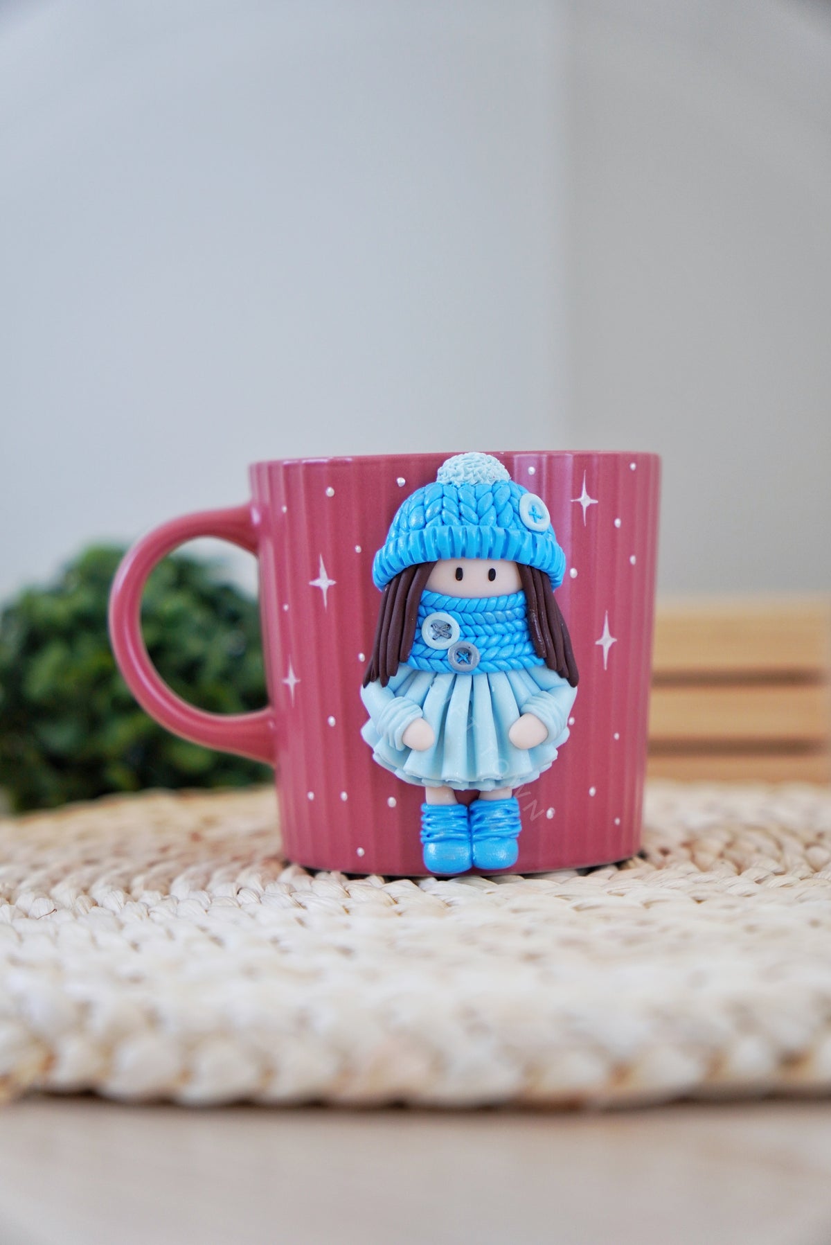 Mug Doll