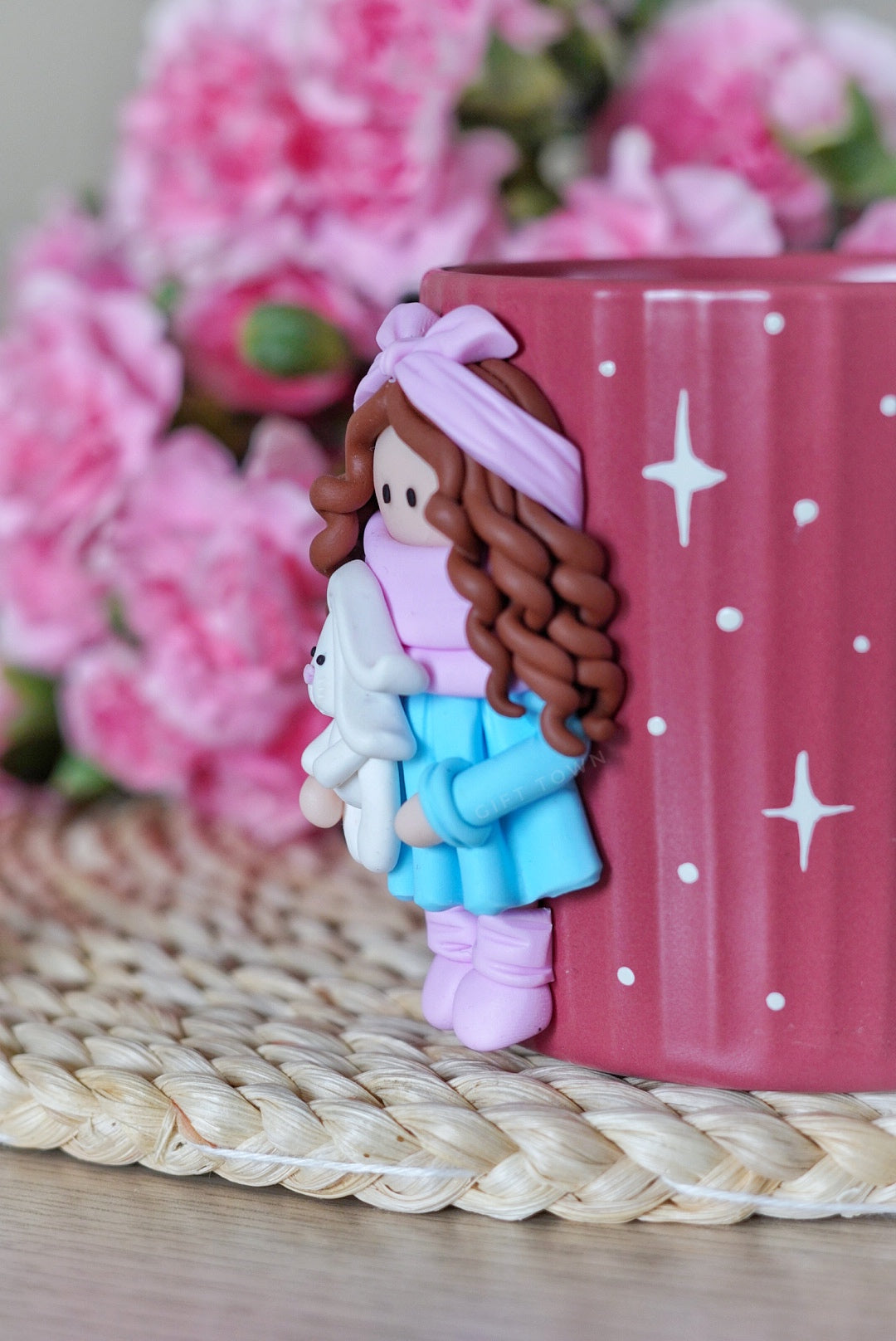 Mug Doll