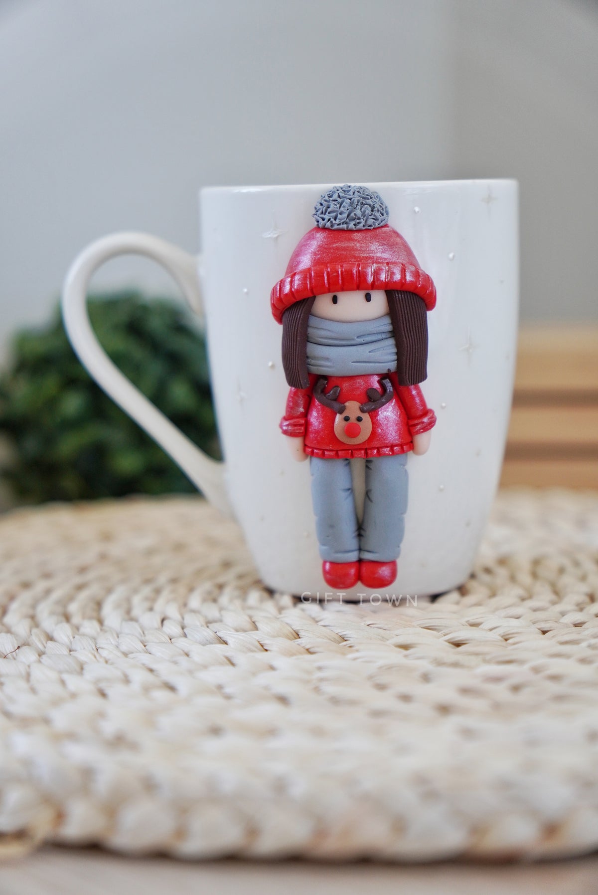 Mug with doll